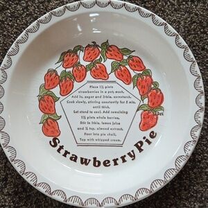 Vintage Dee Strawberry Pie Recipe Dish - Pie Plate
